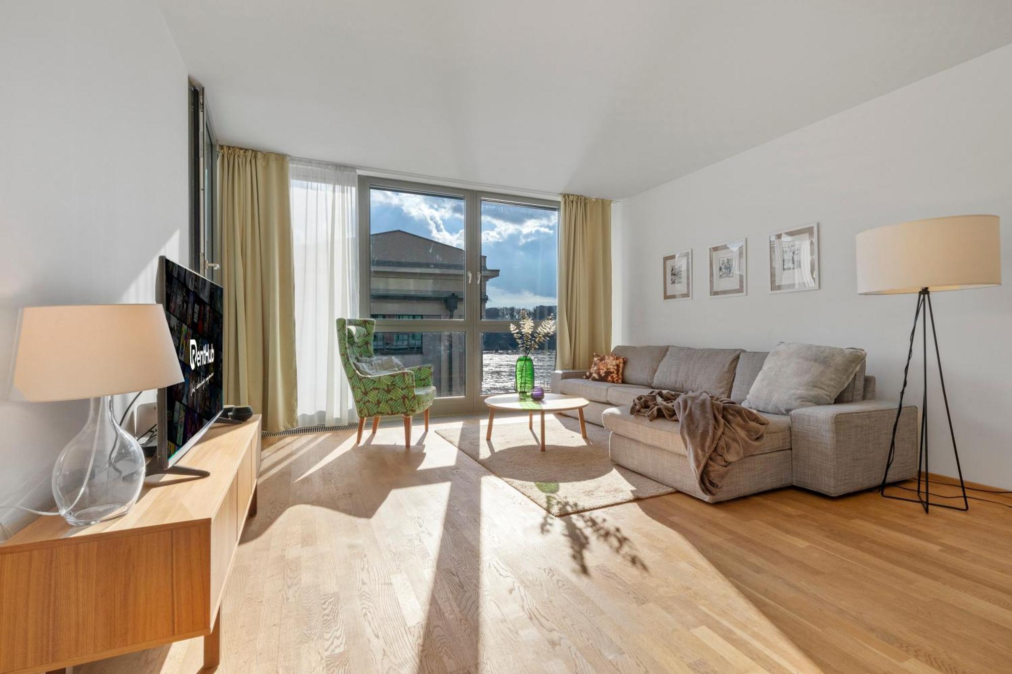 Appartamento Escape Riverfront 2 Bedroom With Balcony *
